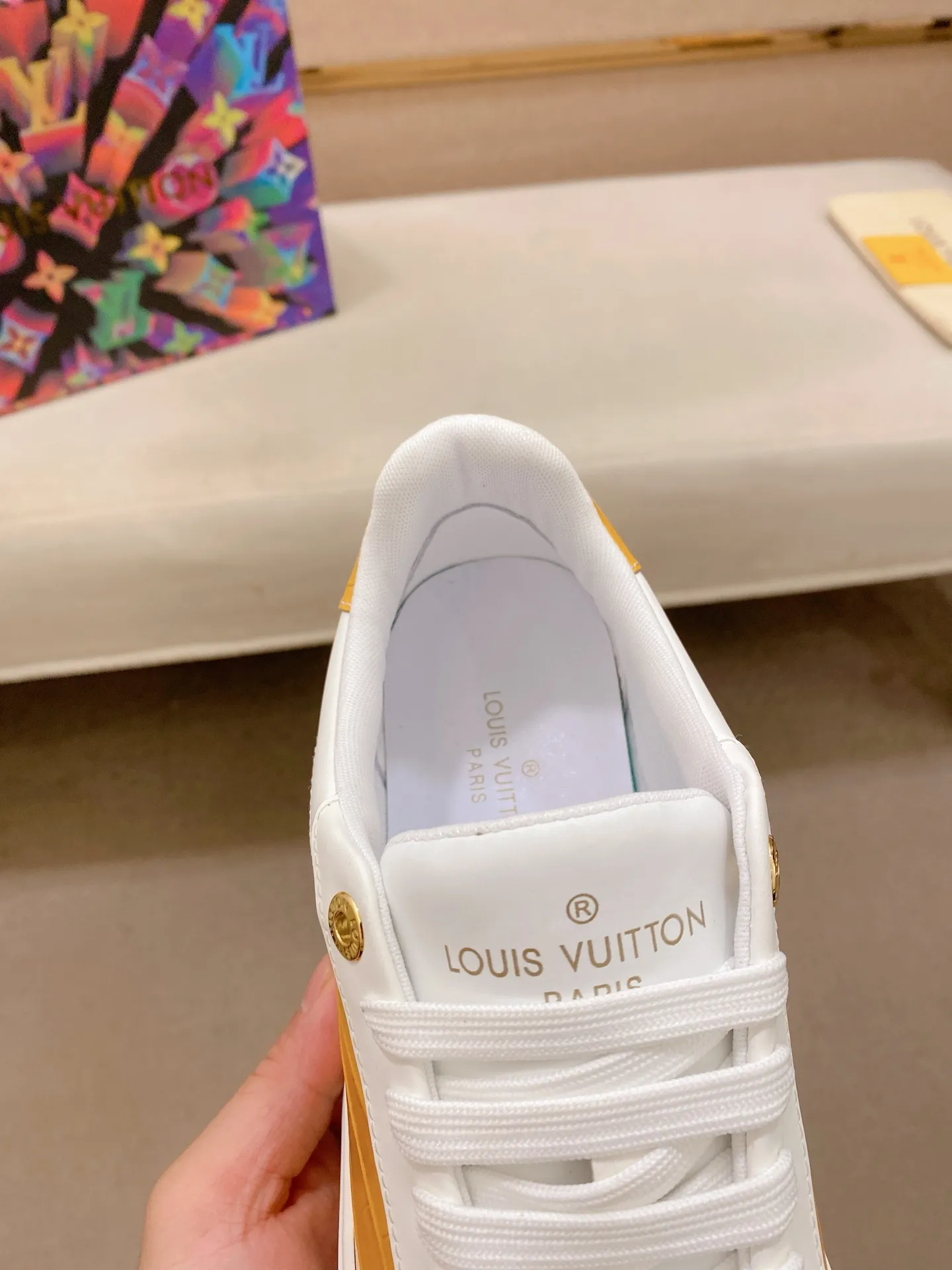 Men's shoes💰: 540💰(Niuli: full package) louis vuitton (Louis Vuitton/lv) top 🔍🔍 new models are on sale at the same time at the counter. The upper 🇮🇹 is imported from Italy, first-layer cowhide, and the lining is fully imported cowhide. 💪💪, completely 1⃣️ to 1 ⃣️Re-engraved🇮🇹💪💪, ⚠Sole: The original sole is specially provided by the original factory, the exclusive movable molded sole is super comfortable, ⚠The original factory follows the order, 🔍🔍high quality, you can enter and exit the counter at will, welcome to compare⚠. Code number:38-44